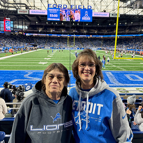 Karmanos Mother-Daughter Breast Cancer Survivors on the Clock with Detroit Lions During 2024 Draft